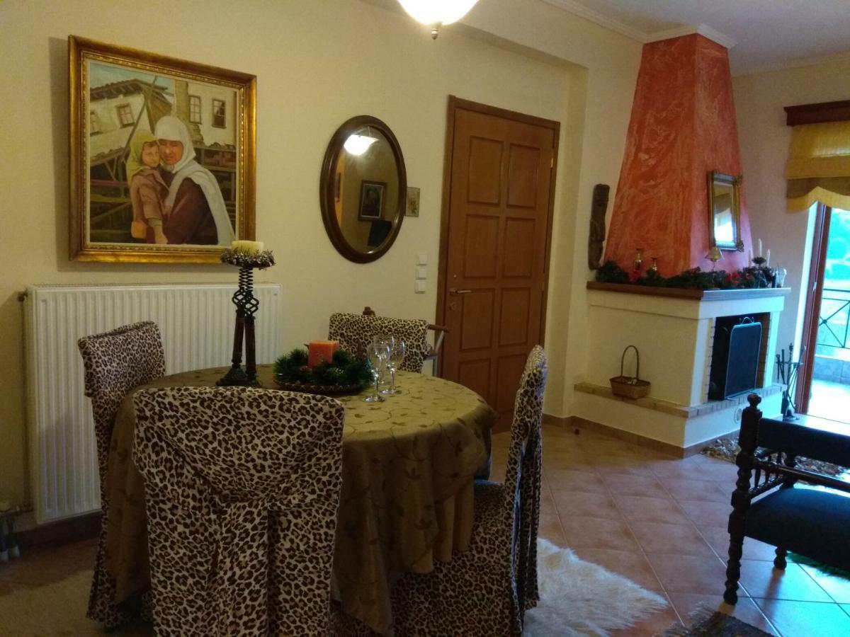Mainades House Apartment Vytina Exterior photo