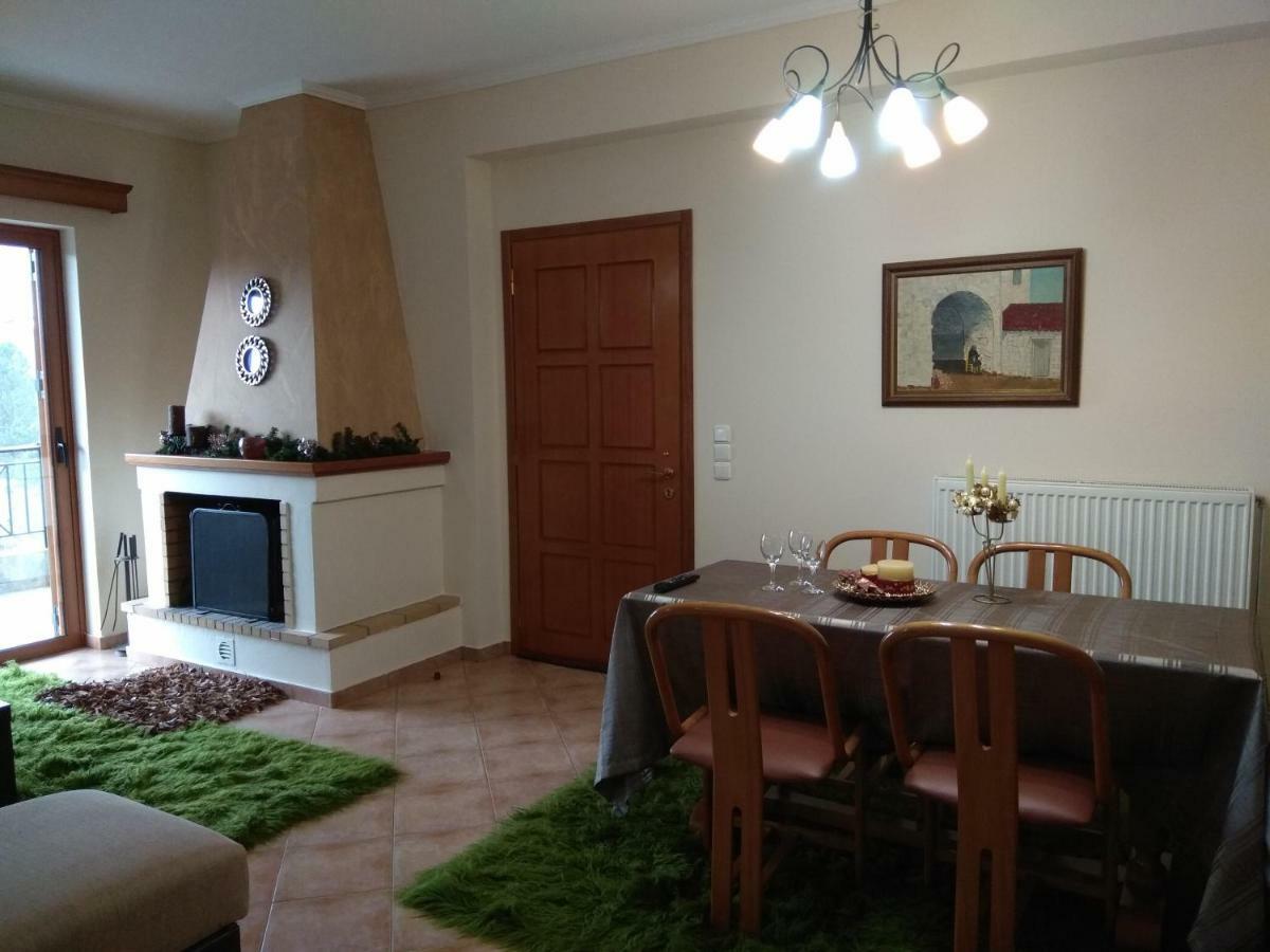 Mainades House Apartment Vytina Exterior photo