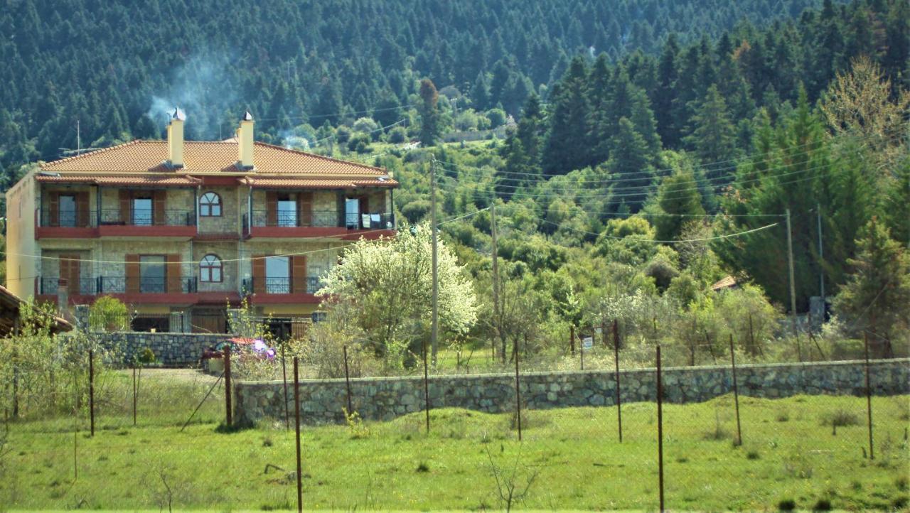 Mainades House Apartment Vytina Exterior photo