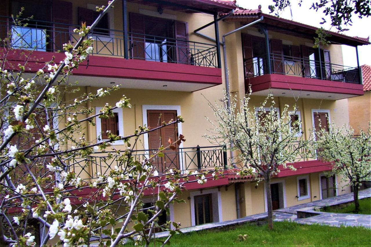Mainades House Apartment Vytina Exterior photo