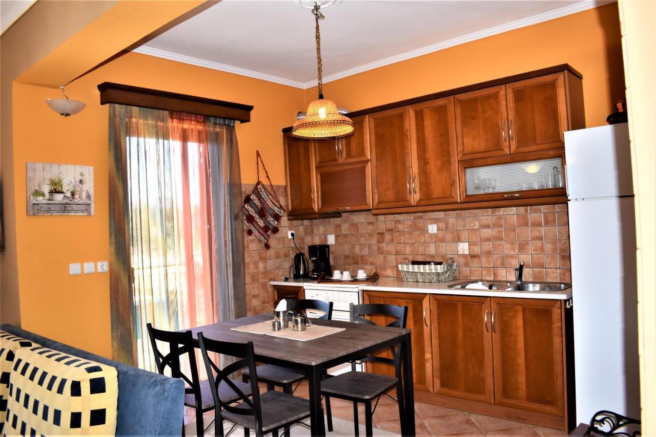 Mainades House Apartment Vytina Exterior photo